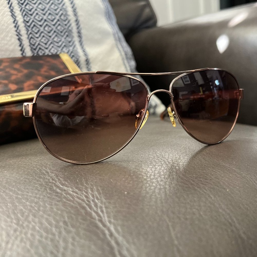 EUC Tory Burch Pilot/Aviator Sunglasses